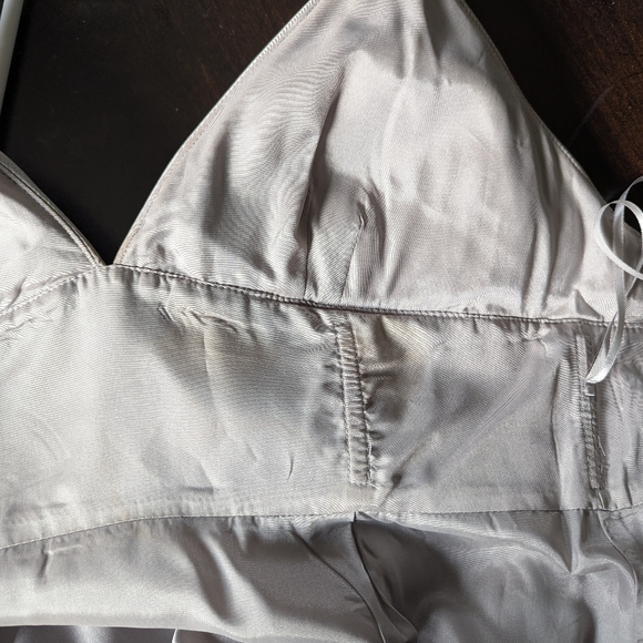 J Crew - Adrienne Bridesmaid Dress in silk taffeta Size 4 - Picture 5 of 6